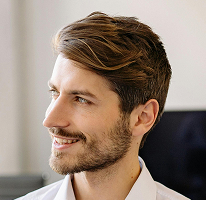 Portrait de Michael Brennan, chef des technologies dans le secteur des cryptomonnaies et de la technologie financière