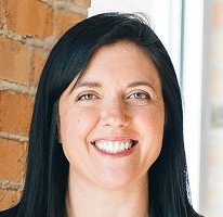 Portrait de Sophie Hartwell, gestionnaire du service à la clientèle, au sein de l'équipe de soutien